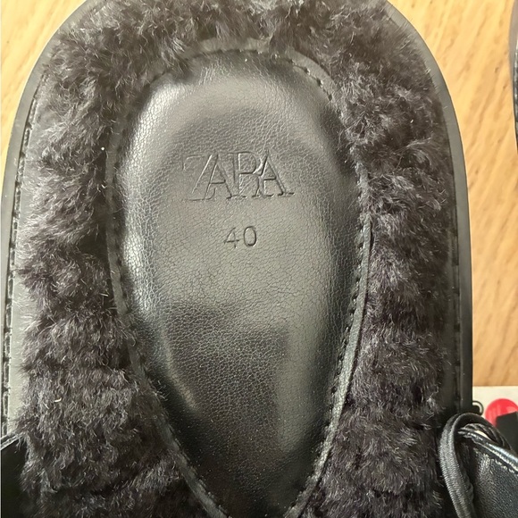 🆕Zara Black Faux Fur Lined Flat Cage Sandals 9/40🆕 - Picture 12 of 16